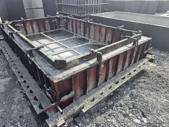 Zbiorniki betonowe Świebodzice w procesie produkcji